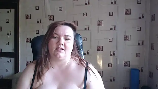 TasyaBigTTs online show from May 2026 04:24:01 PM