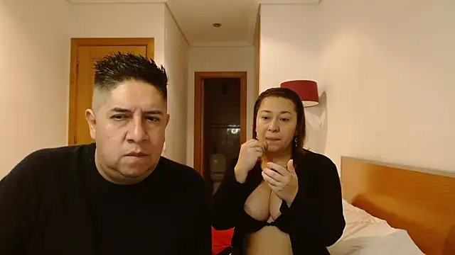 THIAGOEVA online show from March 2025 08:08:01 AM