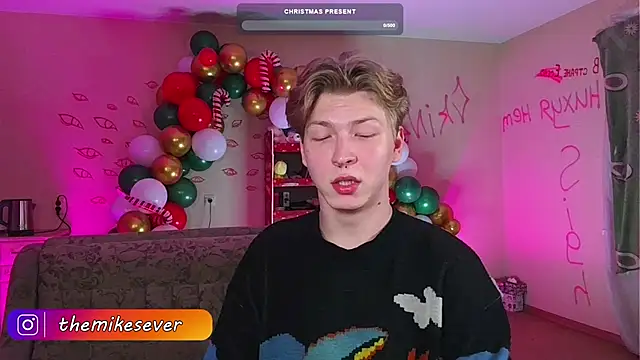 Snapshot of TheMikeSever chatting on December 2024 04:39:01 PM TheMikeSever online show from December 2024 04:39:01 PM