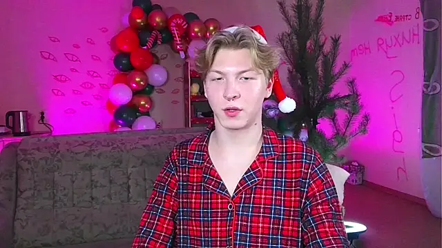 Snapshot of TheMikeSever chatting on December 2024 08:23:02 PM TheMikeSever online show from December 2024 08:23:02 PM