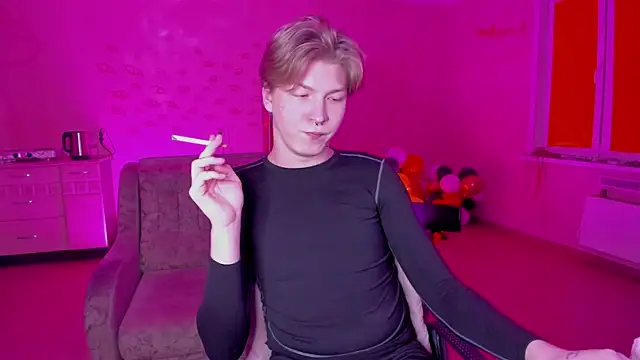 Snapshot of TheMikeSever chatting on February 2025 05:01:02 PM TheMikeSever online show from February 2025 05:01:02 PM