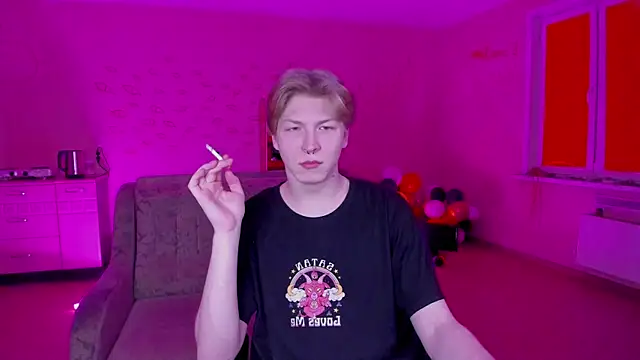 Snapshot of TheMikeSever chatting on February 2025 04:56:02 PM TheMikeSever online show from February 2025 04:56:02 PM