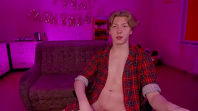 Snapshot of TheMikeSever chatting on March 2025 08:10:02 PM TheMikeSever online show from March 2025 08:10:02 PM