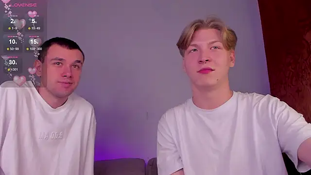 Snapshot of TheMikeSever chatting on November 2025 07:37:01 PM TheMikeSever online show from November 2025 07:37:01 PM