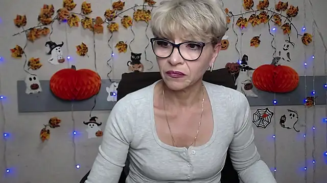 EllaBonito online show from October 2025 05:30:02 AM