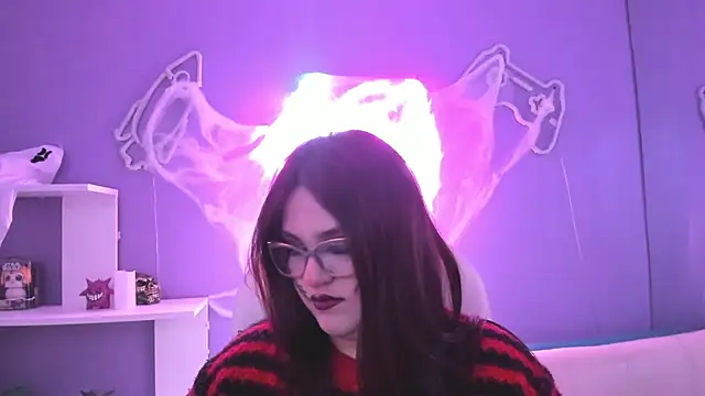 Snapshot of Camiila_Osorio chatting on November 2025 07:38:01 PM Camiila Osorio online show from November 2025 07:38:01 PM