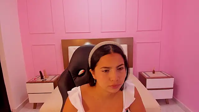 TATIGOLD2 online show from December 2025 10:37:02 PM