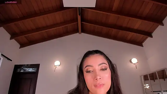 Snapshot of ValeriaVelvet chatting on February 2025 02:53:02 PM ValeriaVelvet online show from February 2025 02:53:02 PM