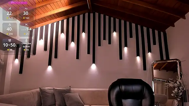 Snapshot of ValeriaVelvet chatting on September 2025 12:07:01 PM ValeriaVelvet online show from September 2025 12:07:01 PM