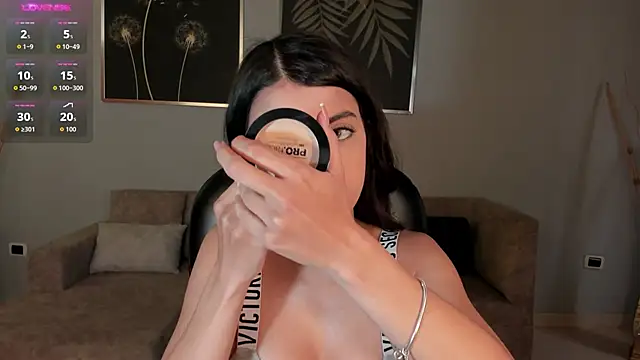 Snapshot of ValeriaVelvet chatting on November 2025 12:19:02 PM ValeriaVelvet online show from November 2025 12:19:02 PM