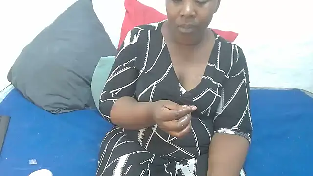 Thickchocolatex2 online show from December 2025 04:38:01 PM