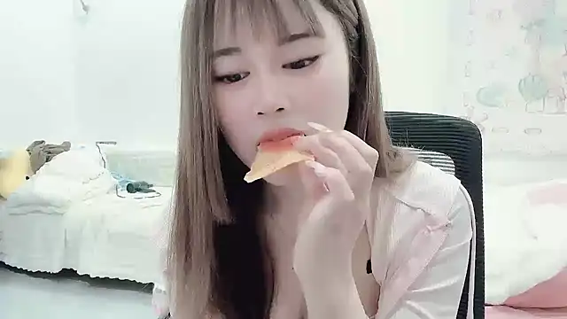 Snapshot of Jia-Xin- chatting on December 2024 05:09:02 AM Jia-Xin- online show from December 2024 05:09:02 AM