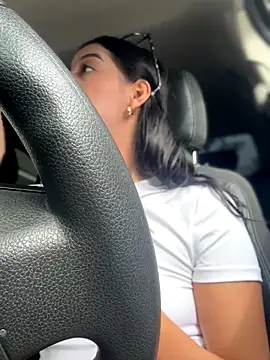 Snapshot of Arilw chatting on October 2025 01:31:02 PM Arilw online show from October 2025 01:31:02 PM