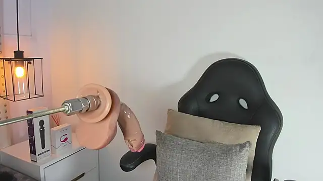 baby naughty1  online show from January 2025 01:31:01 PM