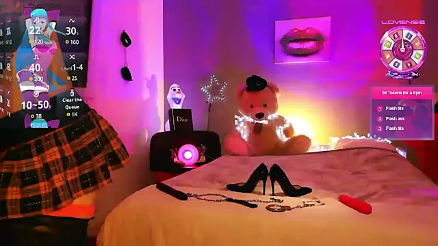 Snapshot of Stripgirl31 chatting on March 2025 08:08:01 PM Stripgirl31 online show from March 2025 08:08:01 PM