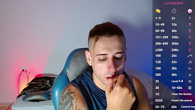 Snapshot of Ares_blue chatting on March 2025 11:16:01 AM Ares blue online show from March 2025 11:16:01 AM