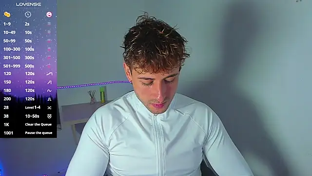 Snapshot of Ares_blue chatting on October 2025 01:18:02 PM Ares blue online show from October 2025 01:18:02 PM