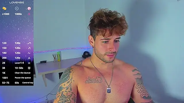 Snapshot of Ares_blue chatting on October 2025 01:14:01 PM Ares blue online show from October 2025 01:14:01 PM