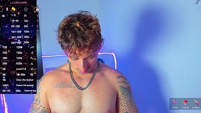 Snapshot of Ares_blue chatting on November 2025 01:22:04 PM Ares blue online show from November 2025 01:22:04 PM