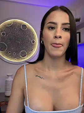 SarahhSmitth1 online show from February 2025 12:30:01 AM