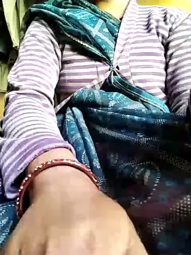 Snapshot of Cutkajal chatting on January 2025 06:20:02 AM Cutkajal online show from January 2025 06:20:02 AM