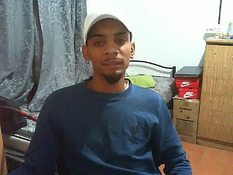 29YOURZ 28  online show from December 2025 08:38:01 PM