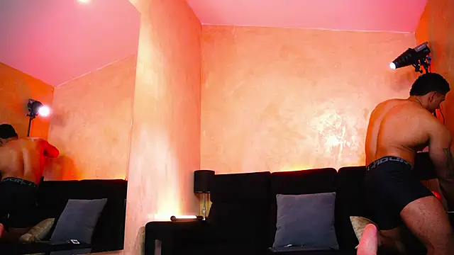 MassimoWalton2 online show from March 2026 02:21:02 PM