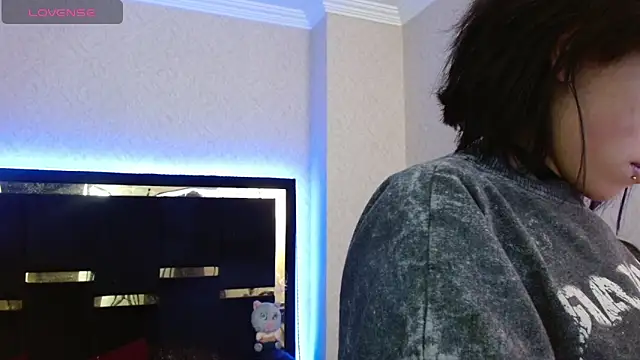 Bunny O online show from April 2026 12:23:01 AM