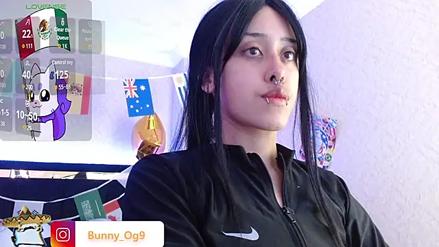 Snapshot of Bunny_O chatting on June 2026 12:09:02 AM Bunny O online show from June 2026 12:09:02 AM