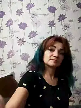 Snapshot of SweetLeila40 chatting on December 2024 08:25:02 PM SweetLeila40 online show from December 2024 08:25:02 PM