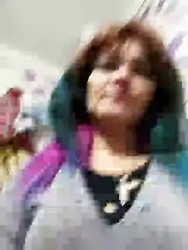 Snapshot of SweetLeila40 chatting on December 2024 07:42:02 PM SweetLeila40 online show from December 2024 07:42:02 PM