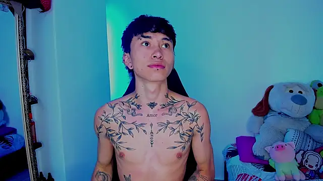 juniior 2311  online show from November 2025 07:18:02 PM