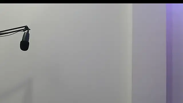 evaleribigtits18 online show from November 2025 07:35:02 PM