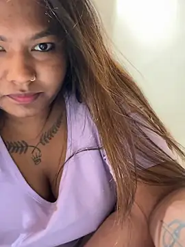 Snapshot of Hot_Urvi chatting on June 2026 06:45:01 PM Hot Urvi online show from June 2026 06:45:01 PM