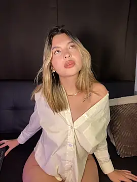 Odett  online show from April 2026 04:10:02 AM