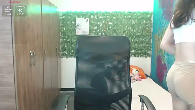 BurningVenus12 online show from February 2025 08:44:02 PM