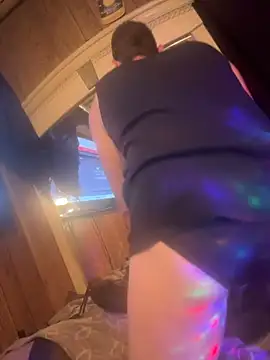 smashb33 online show from November 2025 09:53:02 AM