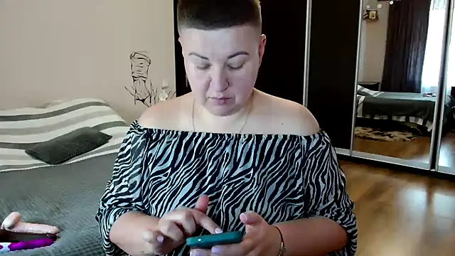 Annet1912 online show from September 2025 08:38:02 AM