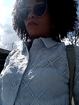 Snapshot of BlairSamy chatting on January 2025 06:52:01 PM BlairSamy online show from January 2025 06:52:01 PM