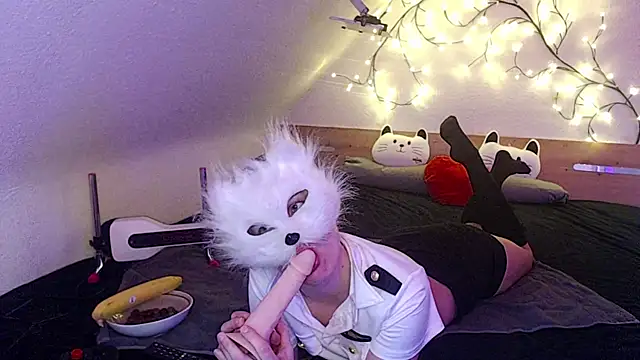 Snapshot of kleinelea123 chatting on March 2025 07:49:02 AM kleinelea123 online show from March 2025 07:49:02 AM