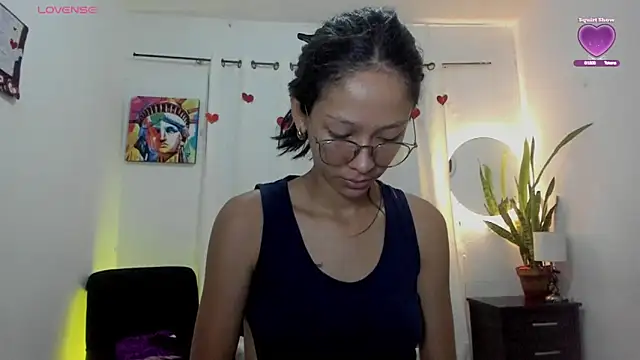 Snapshot of Sophie_sweett19 chatting on February 2026 09:10:01 PM Sophie sweett19 online show from February 2026 09:10:01 PM