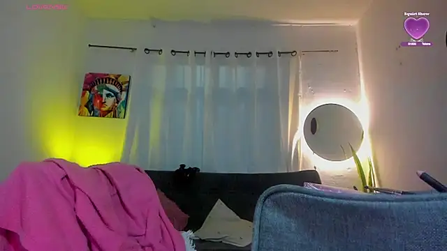 Snapshot of Sophie_sweett19 chatting on March 2026 03:13:02 AM Sophie sweett19 online show from March 2026 03:13:02 AM