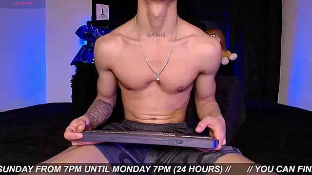 James1lee  online show from July 2026 05:02:02 AM