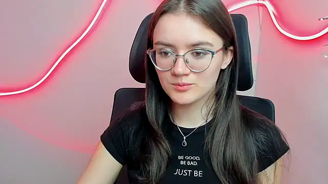 Josephine jo online show from March 2025 12:35:02 PM