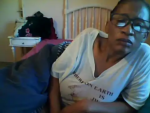 bustybillies online show from March 2025 03:02:02 PM