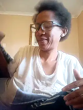 bustybillies online show from November 2025 05:17:01 AM