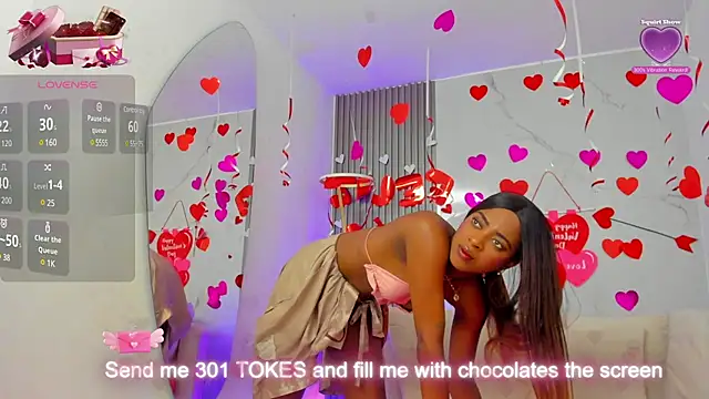 Snapshot of ebonydreams01 chatting on February 2025 12:00:02 PM ebonydreams01 online show from February 2025 12:00:02 PM