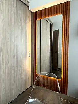 FridaKlein online show from September 2025 08:21:02 PM