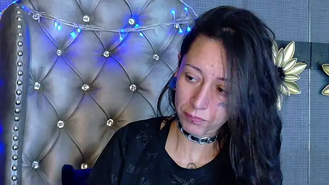 Snapshot of LusstCruella chatting on January 2026 03:14:02 PM LusstCruella online show from January 2026 03:14:02 PM