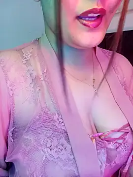 Snapshot of im_here- chatting on December 2025 03:39:01 PM im here- online show from December 2025 03:39:01 PM